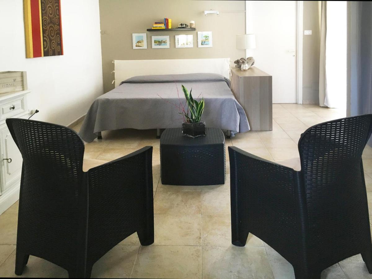 Civico 29 Apartment Олбия Екстериор снимка